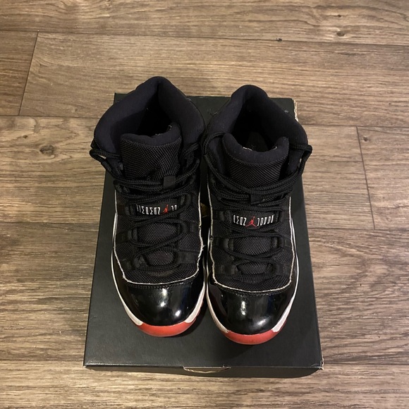 Air Jordan 11 Retro “Bred” - Picture 3 of 6